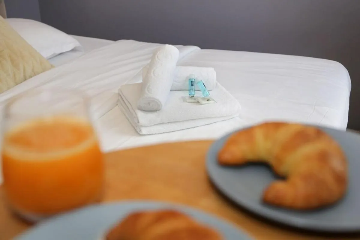 404 - Petit Bijou Dans Immeuble Hotelier Paris 5 - Flat-Guest Apartamento